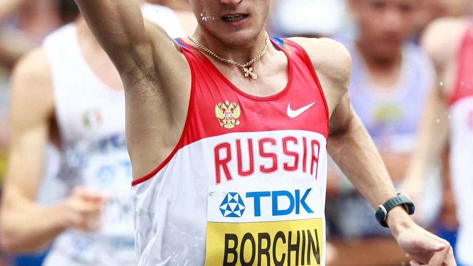 Российских спортсменов дисквалифицировали за допинг