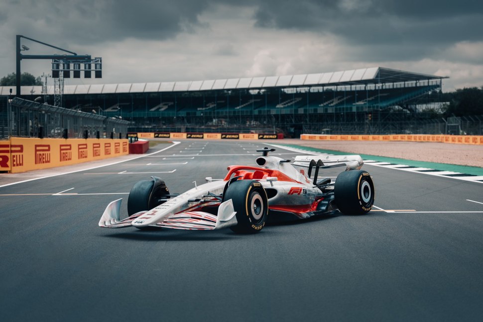 MCLAREN f1 2022 car