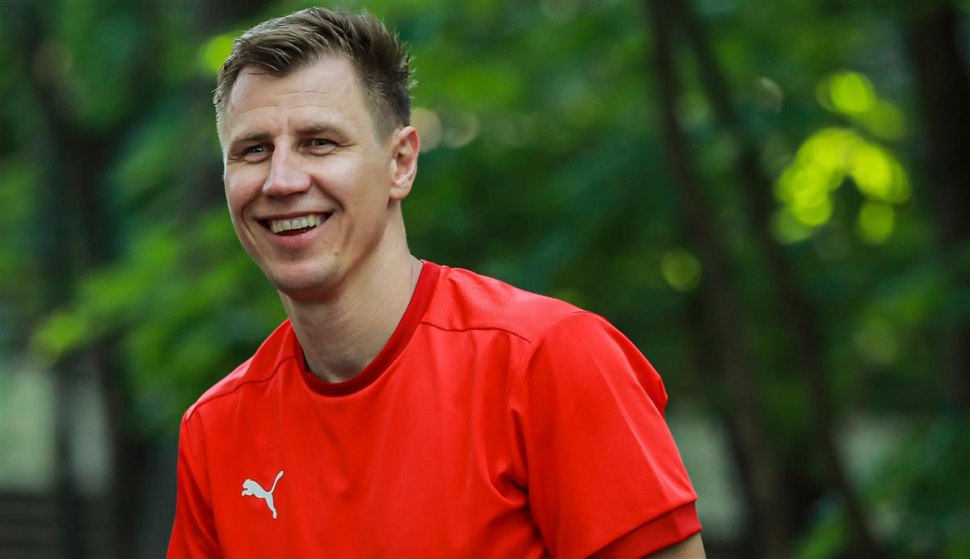 Даниил Шишкарев гандбол