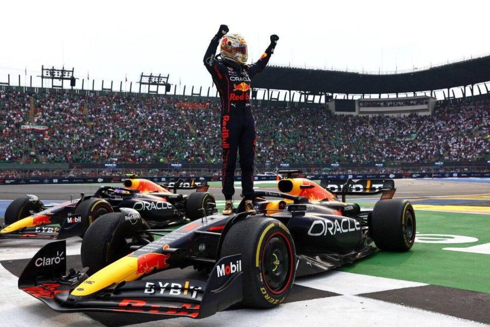 F1 Льюис Хэмилтон