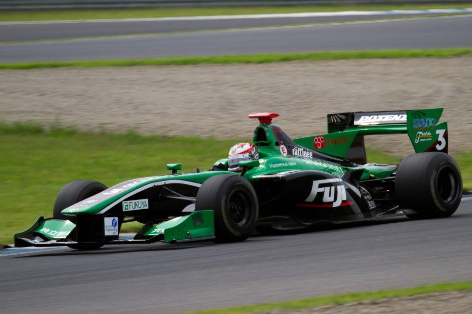 Формула 3 alan Docking Racing