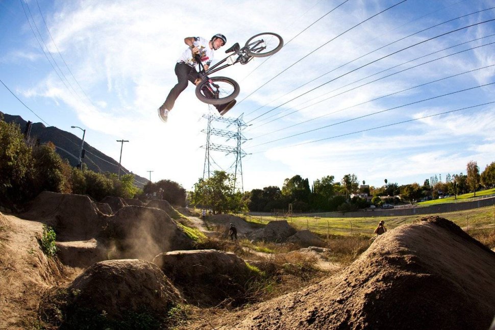 BMX дерт Велоспорт
