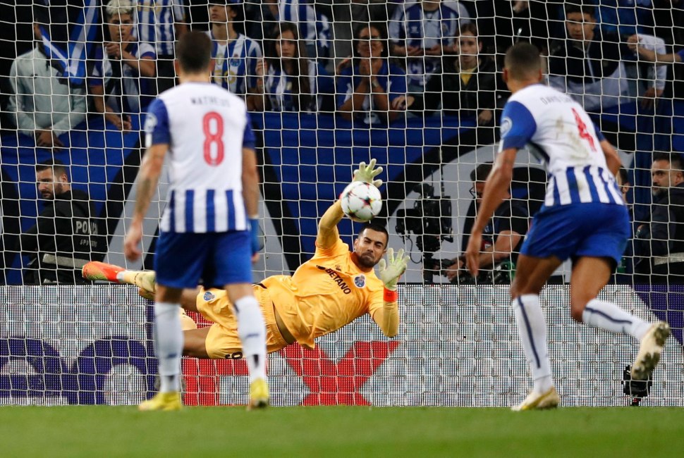 Diego Costa Portugal goalkeeper