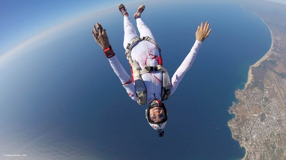 Roberta Mancino Skydiving