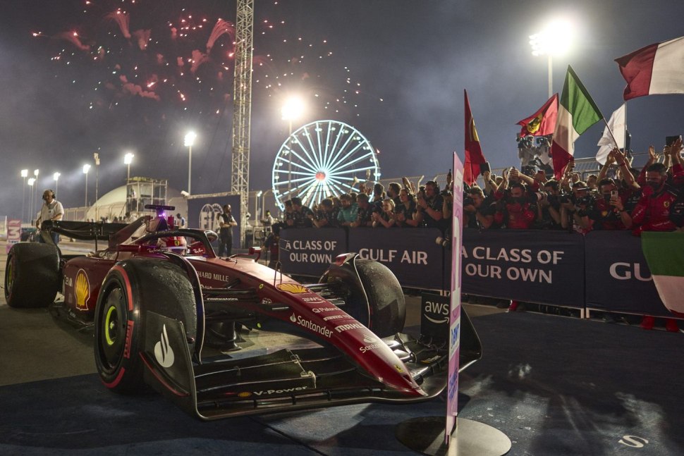 Ferrari f1 Leclerc Бахрейн 2022