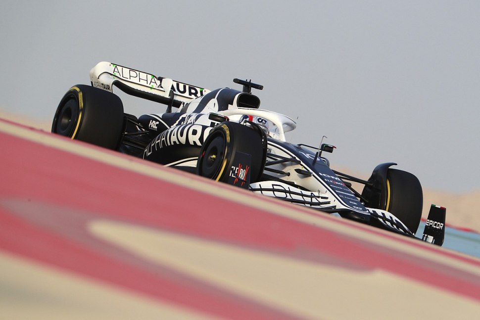 Машины f1 2022