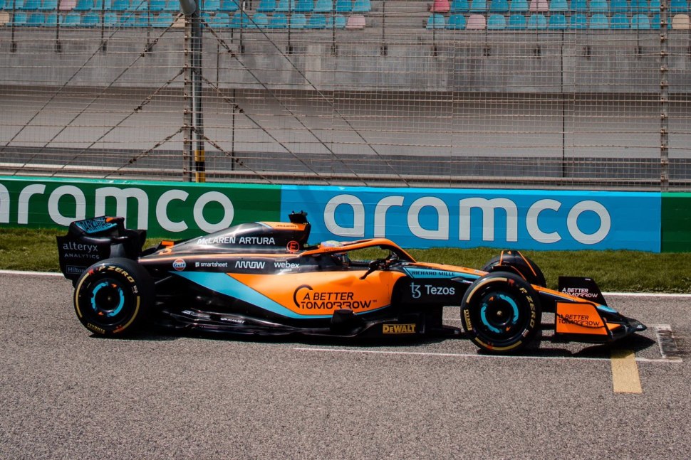 MCLAREN 2022 livery