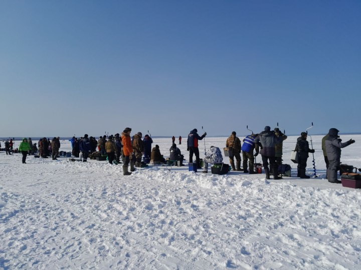 Рыбалка на озере