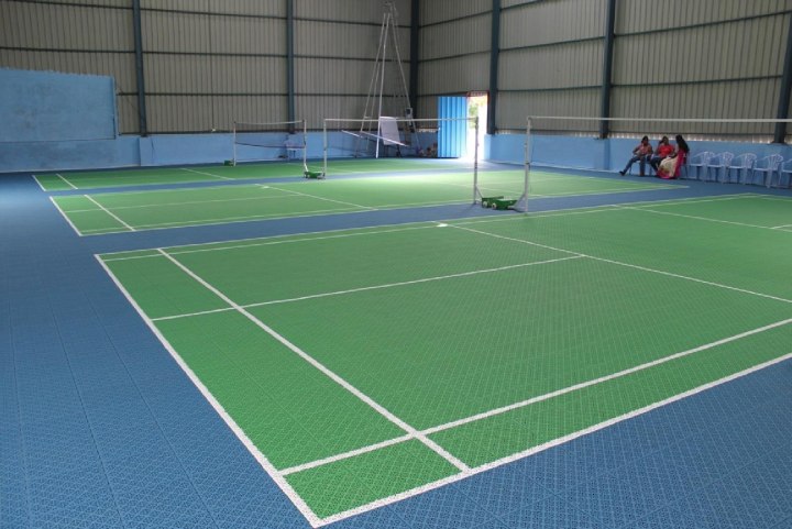 Корт Badminton